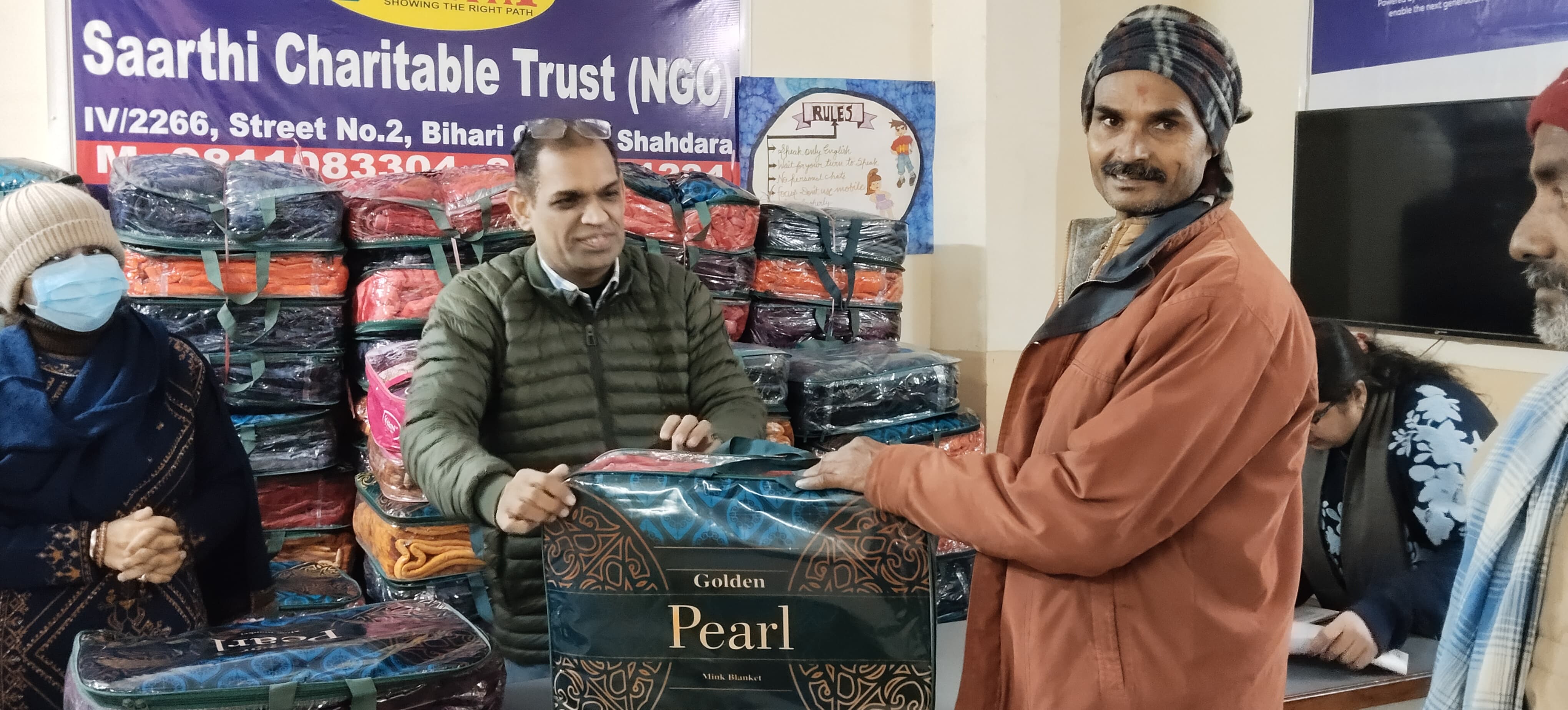 Blanket Distribution Drive held by Saarthi Charitable Trust in Delhi